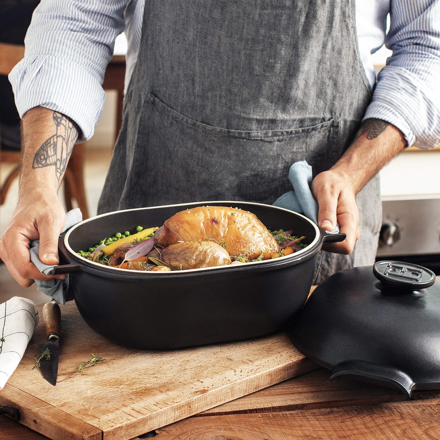 Emile Henry Delight Ceramic Oval Dutch Oven 4.5L, Slate (776645)
