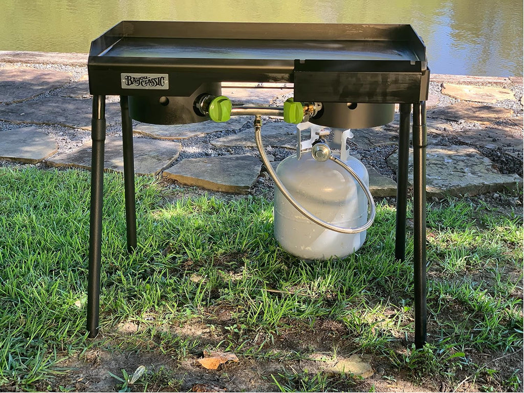 Bayou Classic Dual Patio Camp Stove w/Double Griddle Features Dual 6-in Cast Aluminum Burners 27-in Tall Cooker 13.5-in x 13.5-in Square Removable Griddle Perfect For Backyard Chefs Tailgates
